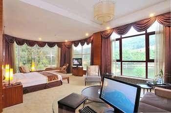 Luanchuan Re-Channel Ferry Lake Hotel 古城镇 外观 照片